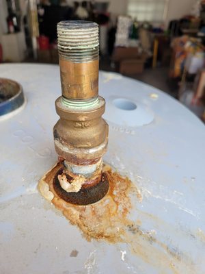 H-K Plumbing Logo