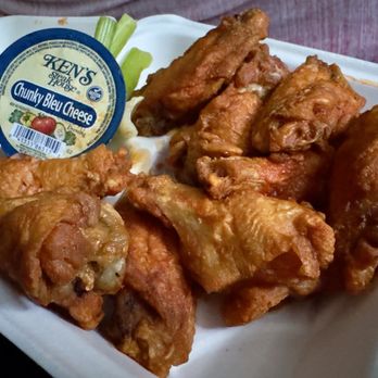 Giavano's Pizzeria - Perfectly cooked and sauced hot wings. - Pizza Near Me - Queensbury, New York Giavano's Pizzeria - Perfectly cooked and sauced hot wings. - Pizza Near Me - Queensbury, New York