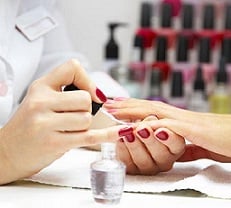 Hollywood Nails Spa Logo