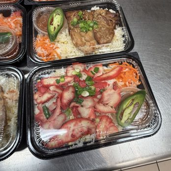 Huong Lan Sandwiches - Lunch boxes ( char Siu pork and grilled chicken ) - Sandwiches Near Me - Newark, California Huong Lan Sandwiches - Lunch boxes ( char Siu pork and grilled chicken ) - Sandwiches Near Me - Newark, California