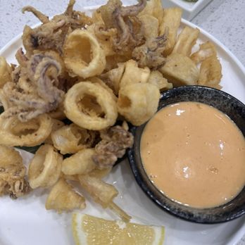 Akinori Sushi - Fried calamari - Japanese Near Me - Pasadena, California
