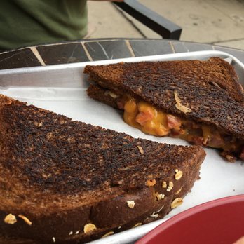 Undergrind Cafe - Miss Piggy Melt - Cafes Near Me - Los Angeles, California