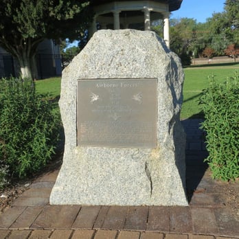 Walkerville RSL & Community Centre - Air Force plaque - Public Services & Government Near Me - Walkerville, SA
