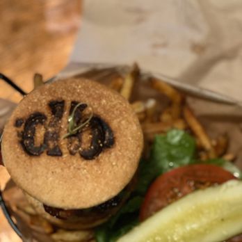Diablo Burger - Burgers Near Me - Flagstaff, Arizona
