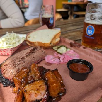 Matt's BBQ - Brisket, pork belly, potato bread, and coleslaw. - Food Trucks Near Me - Portland, Oregon