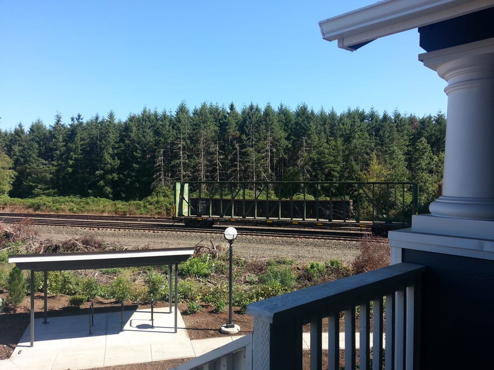 MCKINNEY LANE APARTMENTS Updated September 2024 2211 McKinney Ln