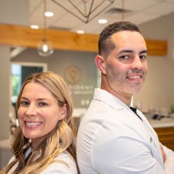 Confident Smiles & Implants