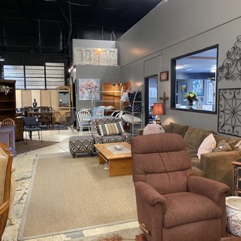 Ricochet Home Consignment - Furniture Stores Near Me - Garden City, Idaho