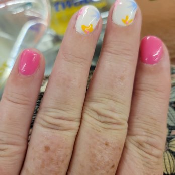 LV Nail Spa - Nail Salons Near Me - Fort Collins, Colorado