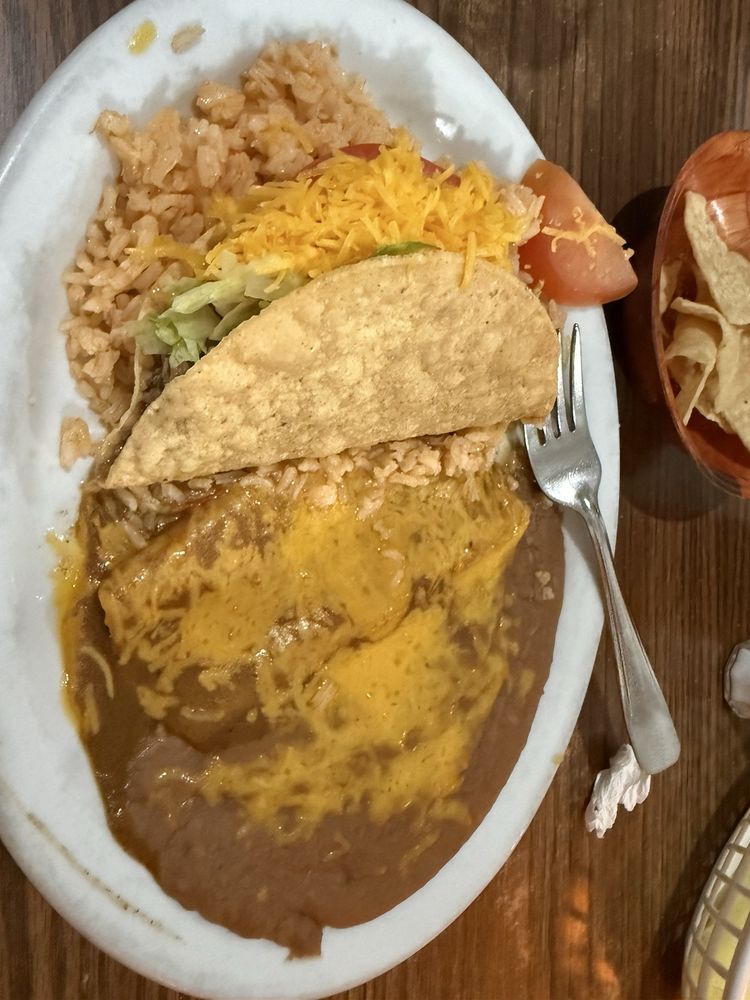 El Sombrero Restaurant
