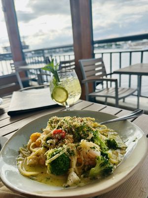 Jackson's Bistro, Bar & Sushi of Tampa by null