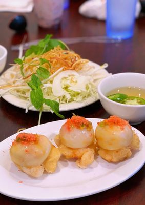 Bún Bò Huynh Dining by null