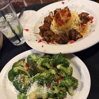 Tony's On Main Street - Cajun Shrimo and Broccoli - Steakhouses Near Me - Saint Charles, Missouri Tony's On Main Street - Cajun Shrimo and Broccoli - Steakhouses Near Me - Saint Charles, Missouri