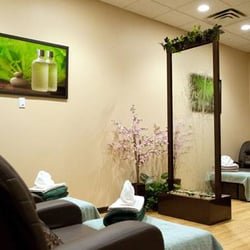 Bamboo Isle Massage - A lovely fountain of water to serenade your massage!