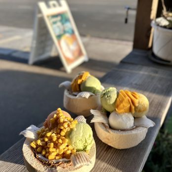 Coco Bomb - Cafes Near Me - San Diego, California