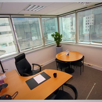 Le Spot Multiburo - Les bureaux privatifs du centre d'affaires de Lille directement accessibles pour les membres de l'espace de coworking - Shared Office Spaces Near Me - Lille, 59