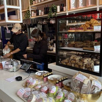 Parakeet Café - Coffee & Tea Near Me - La Jolla, California Parakeet Café - Coffee & Tea Near Me - La Jolla, California