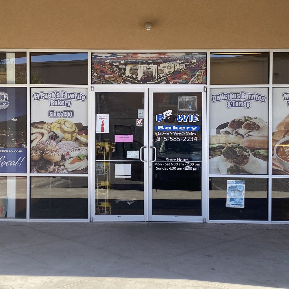 Bowie Bakery - the entrance to the restaurant - Bakeries Near Me - El Paso, Texas