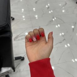 Happy Nail