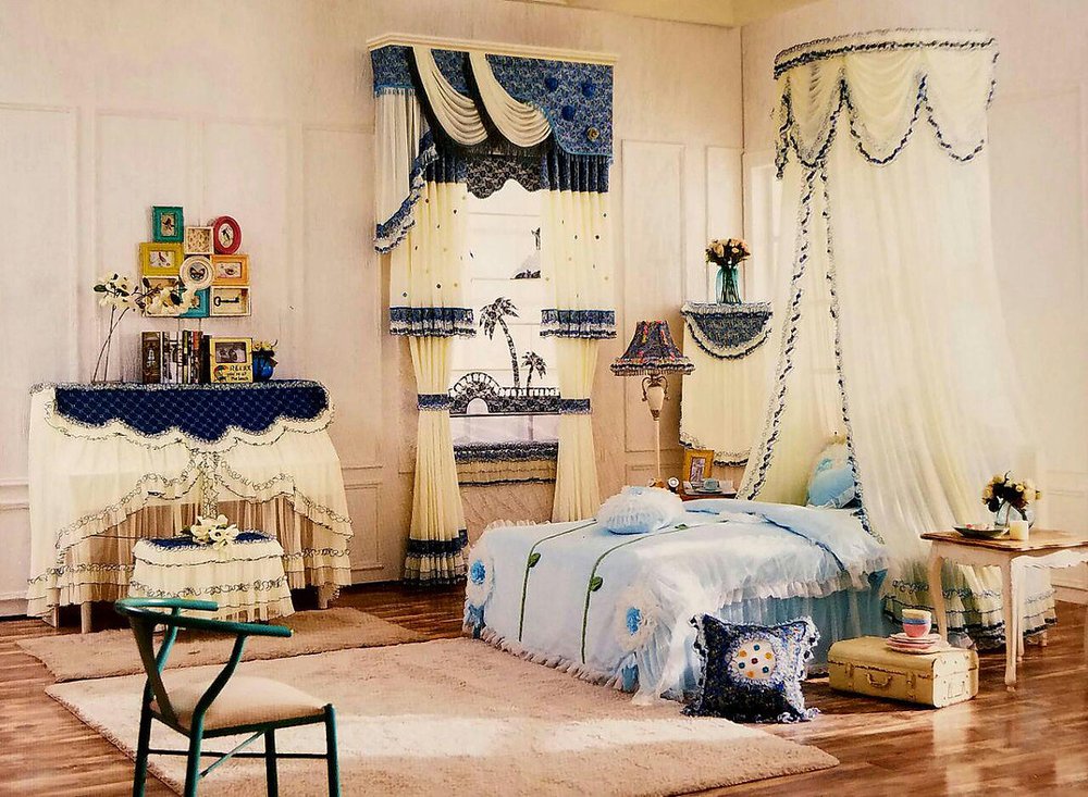 MAPLE LEAF CURTAINS Updated October 2024 11 Photos 3871 No 3 Road, Richmond, British