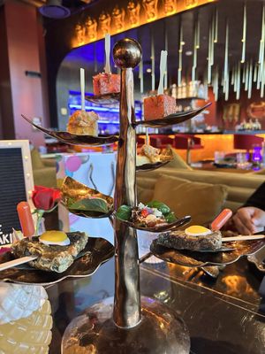 Makiin Thai by null