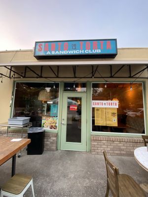 SANTO DE LA TORTA by null