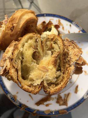 Lune Croissanterie Melbourne CBD by null