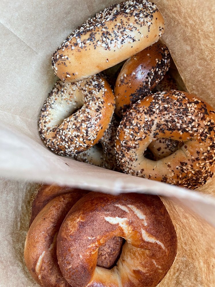 MOUNT ROYAL BAGEL FACTORY Updated September 2024 36 Photos & 26