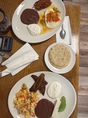 El Rinconcito Café by null