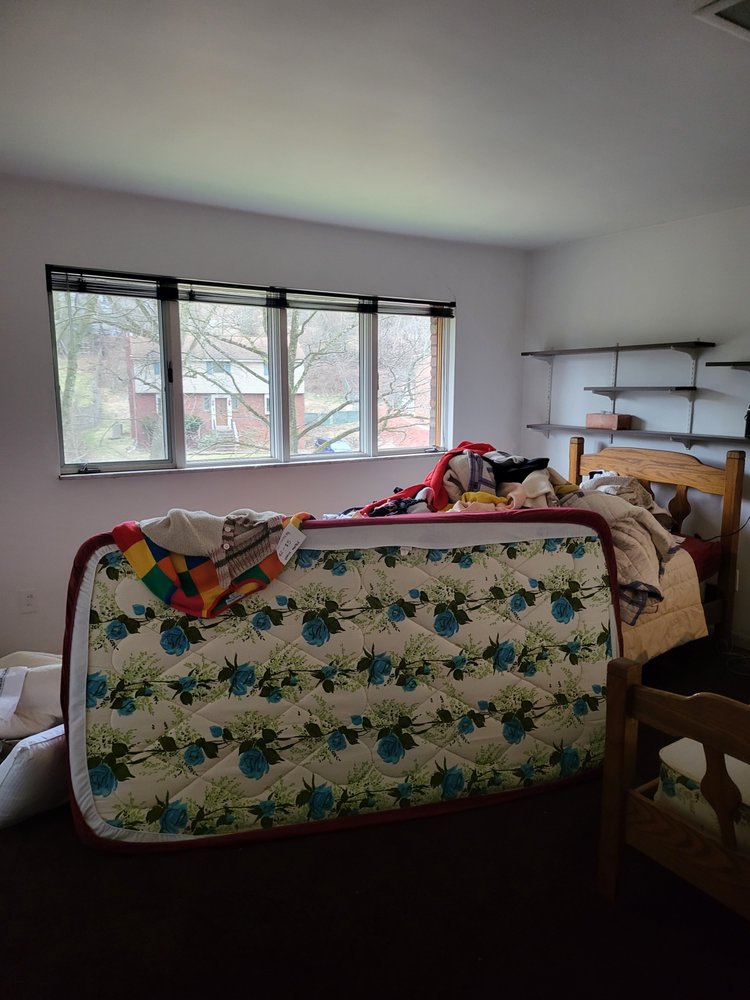 Slide of Savin Spaces Junk Removal