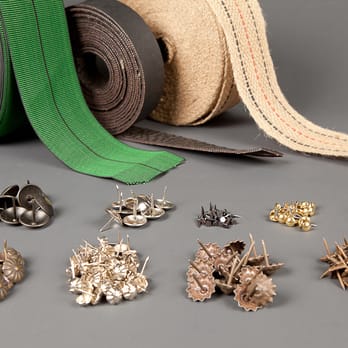 Fornituras Caus - Gran variedad de artículos de tapicería como cinchas elásticas, cincha arpillera, tachas en distintas medidas y acabados. - Leather Goods Near Me - Valencia, V