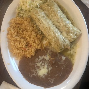 La Chata - Chicken Enchiladas Verdes - Mexican Near Me - Covington, Washington