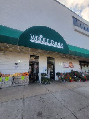 Whole Foods Market by null