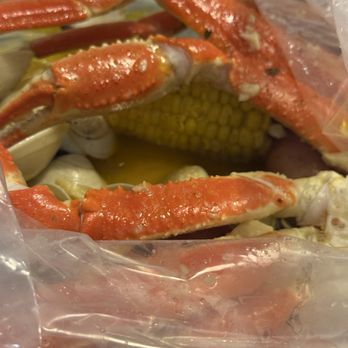 Yummy Crab - C2. 1 lb. Snow Crab and 1/2 lb clams - Cajun/Creole Near Me - Temple, Texas Yummy Crab - C2. 1 lb. Snow Crab and 1/2 lb clams - Cajun/Creole Near Me - Temple, Texas