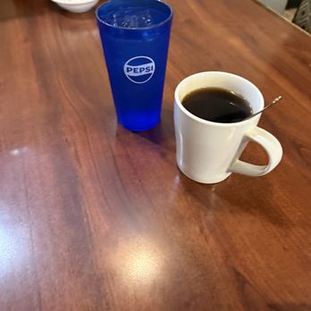 Hickory Grove - Water and Coffee - Breakfast & Brunch Near Me - Alton, Illinois