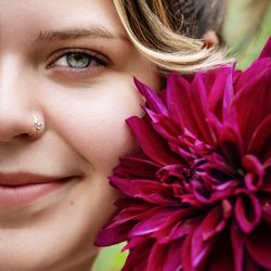 April Ellis Photography - Senior Portrait Session at Denver Botanical Gardens!