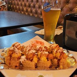 American Eat - Samurai sombrero
