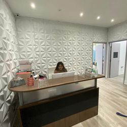 Mimico Physiotherapy and Chiropractor Clinic - Physio clinic reception