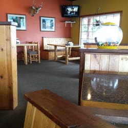 Kodiak Jax - A peek at the decor.