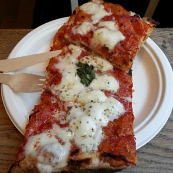 Aromi - Cambridge - Pizza margherita! - Italian Near Me - Cambridge, CAM