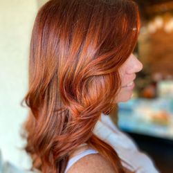 Salon Mixx - Hair by Amanda