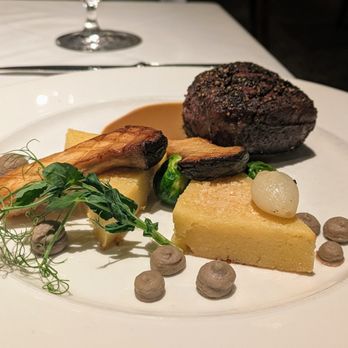 Cru Uncorked - Filet Au Poivre - French Near Me - Moreland Hills, Ohio Cru Uncorked - Filet Au Poivre - French Near Me - Moreland Hills, Ohio