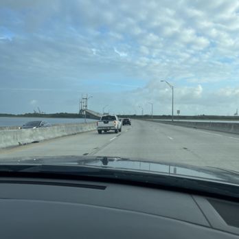 Dames Point Bridge - On my way to the Airport! - Landmarks & Historical Buildings Near Me - Jacksonville, Florida