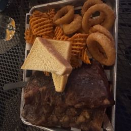 Full rack with sides. Full rack with sides.