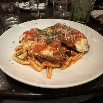 Olio Restaurant - Chicken parmigiana - New American Near Me - Stamford, Connecticut Olio Restaurant - Chicken parmigiana - New American Near Me - Stamford, Connecticut