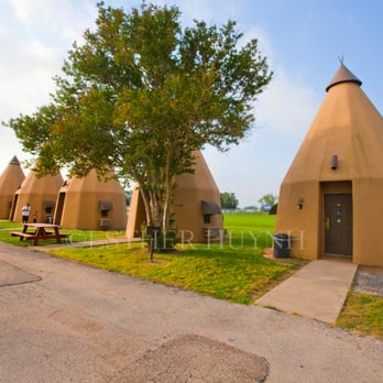 Tee Pee RV Park - RV Parks Near Me - Wharton, Texas