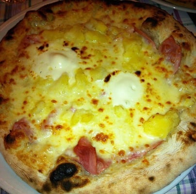 La Gatta Mangiona by null