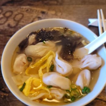H Noodle House - Chinese Near Me - Jericho, New York
