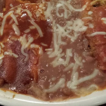 La Casita Olvera - chile rellenno and enchilada combo, meh - Mexican Near Me - Whittier, California