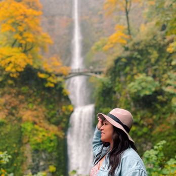 Multnomah Falls - Hiking Near Me - Bridal Veil, Oregon Multnomah Falls - Hiking Near Me - Bridal Veil, Oregon